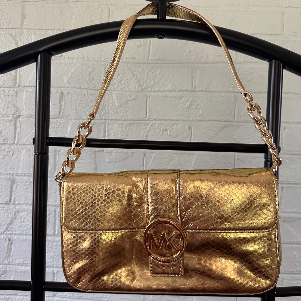 Michael by Michael Kors - Fulton - Genuine Leather Bag with imperfections
